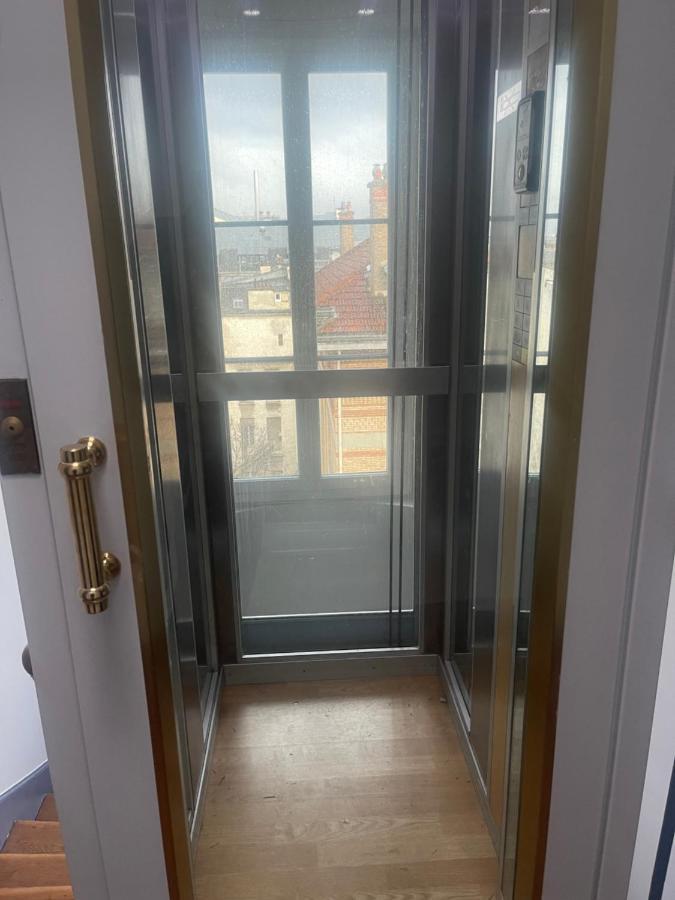 Centre Dernier Etage Vue Ascenseur Appartement *