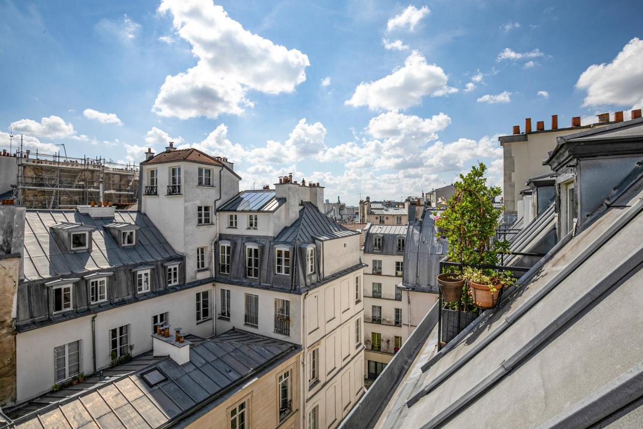 Centre Dernier Etage Vue Ascenseur Parijs