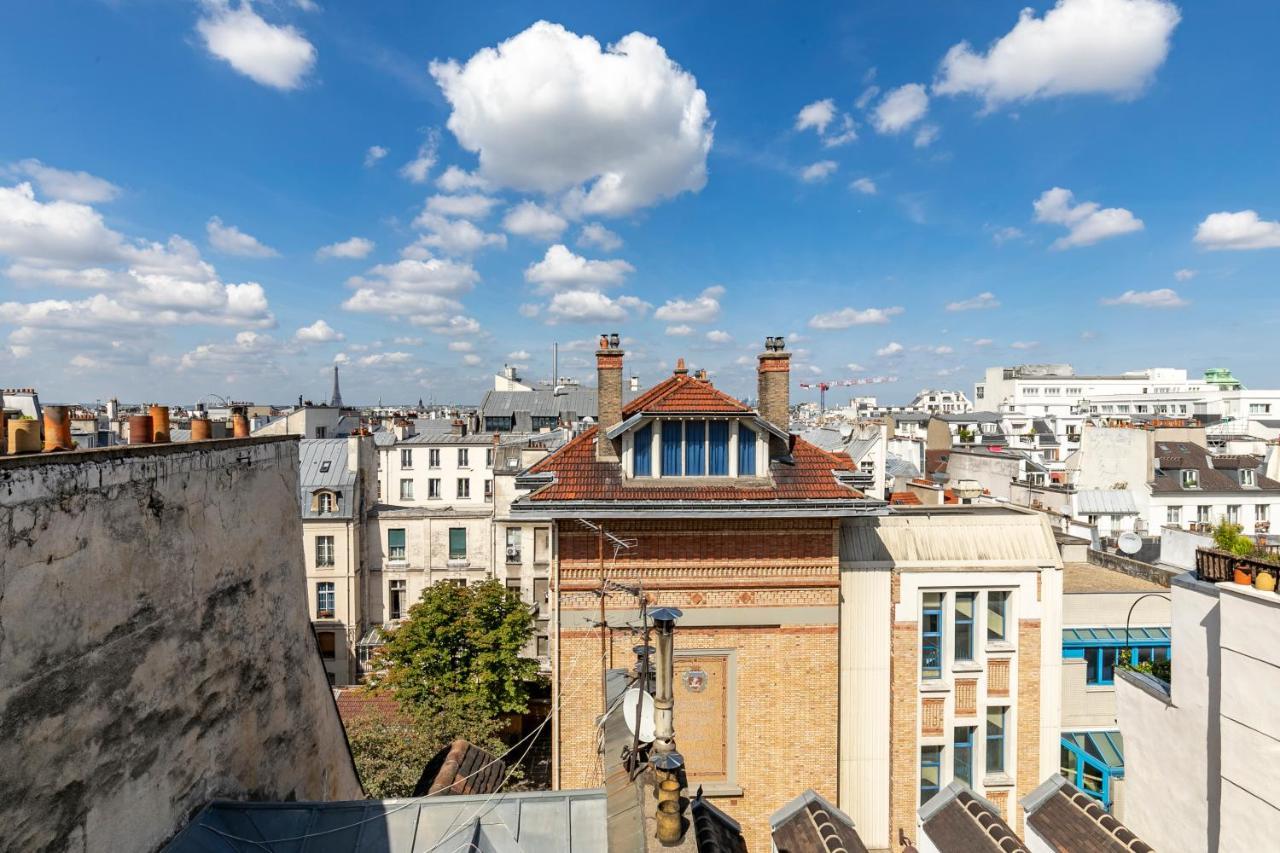 Appartement Centre Dernier Etage Vue Ascenseur Parijs